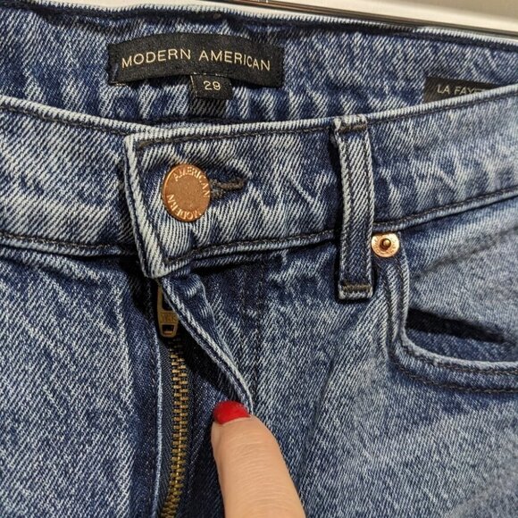 Modern American | Lafayette Hi-Rise Narrow Crop Jeans in Brooklyn Wash - Picture 5 of 12